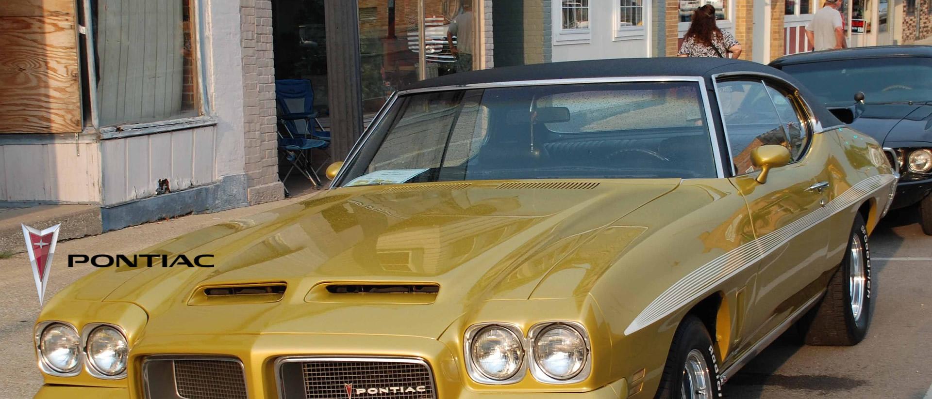 Pontiac Landau Vinyl Top